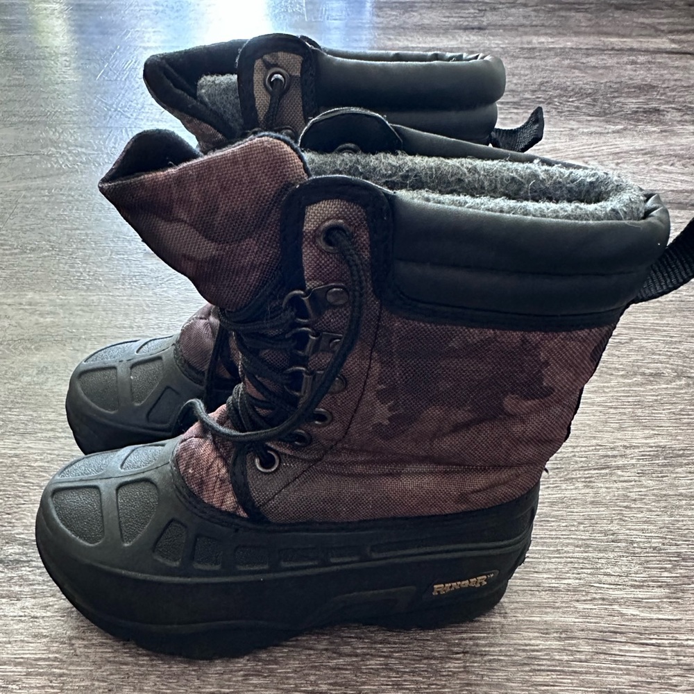 Boys Camo Ranger Boots Size 13Y